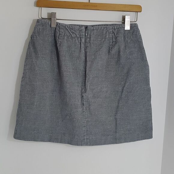 Esprit Grey Corduroy Mini Skirt with Pockets Size Small - Picture 4 of 9
